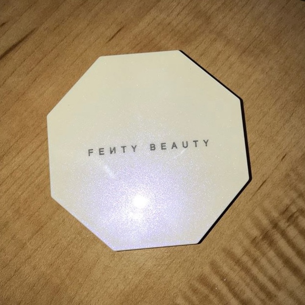 Fenty Beauty Killawatt highlighter